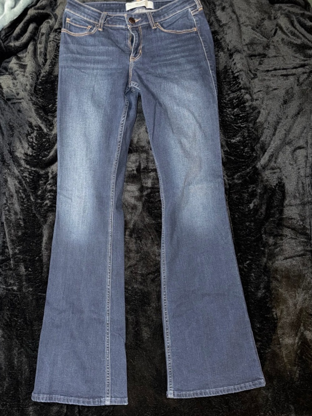 Hollister Women's Dark wash bootcut Jeans